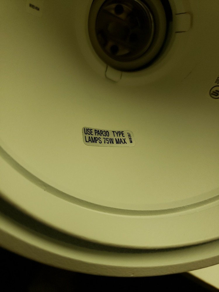 Homelyter. HT31WH. Track head white