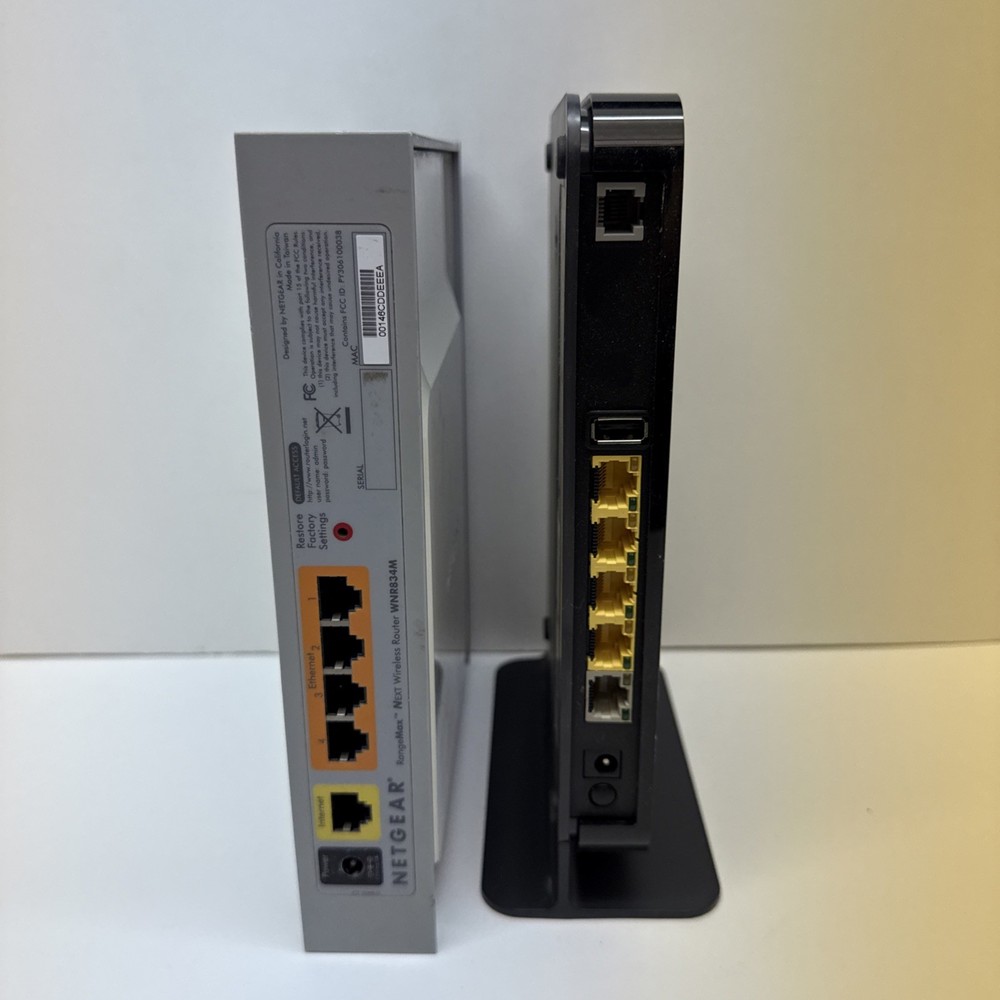 Ubiquiti Networks UAP-AC-PRO 1300Mbps Wireless Access Point