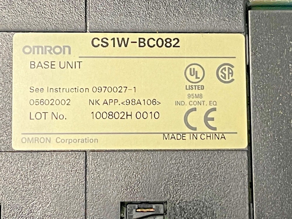 Omron CS1W-BC082 PLC Base Unit