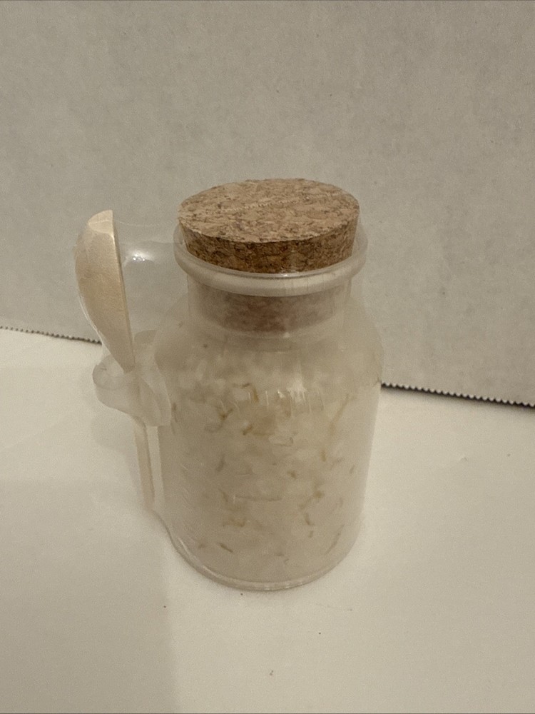 Chamomile Bath Salt 4.2 Oz with Spoon