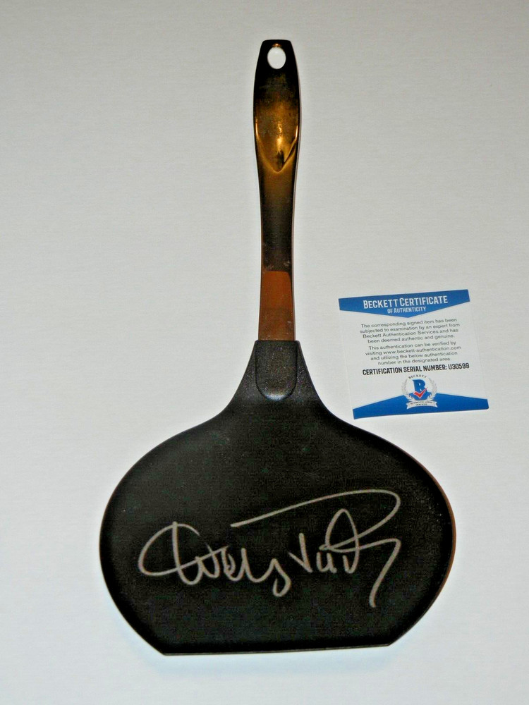 WOLFGANG PUCK SIGNED SPATULA beckett coa