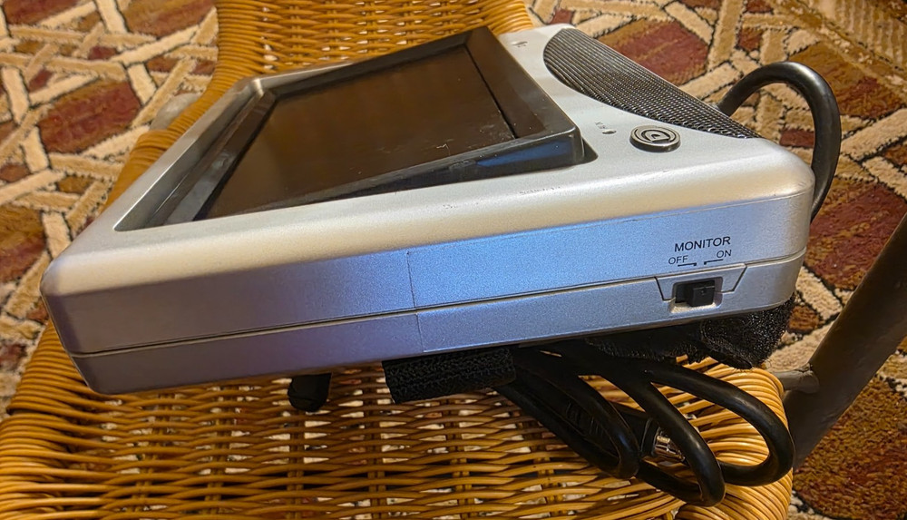 Rear Headrest Video Entertainment System Unable to Test