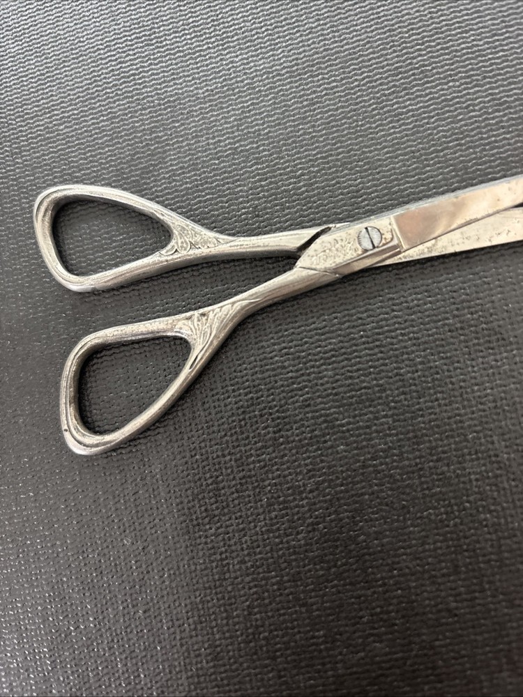 Vintage Griffon Cutlery Works Scissors Made In Germany 5”- Scroll Work! Sharp!