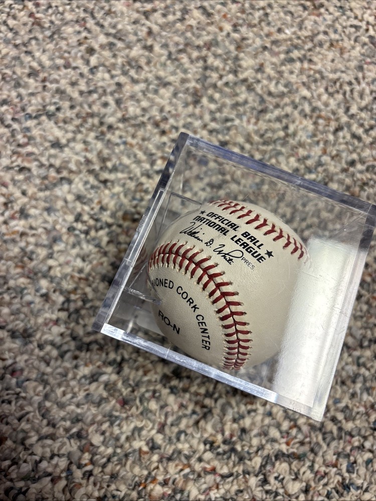 dallas green signed Baseball & Case, ONL