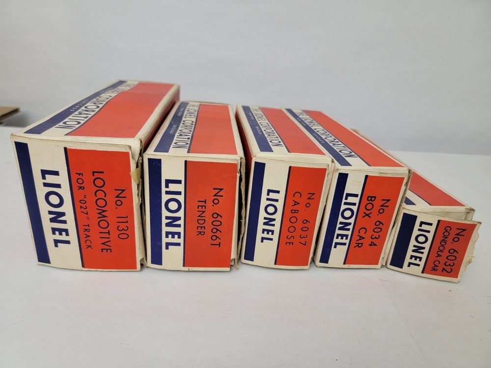 Lionel Postwar Set #1500 3 Car Freight Set