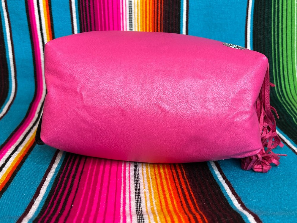 CONCHO ~ MAKEUP/TOILETRY ~ BAG