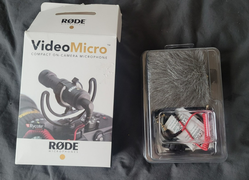 Rode VideoMicro Compact On Camera Black Microphone Excellent