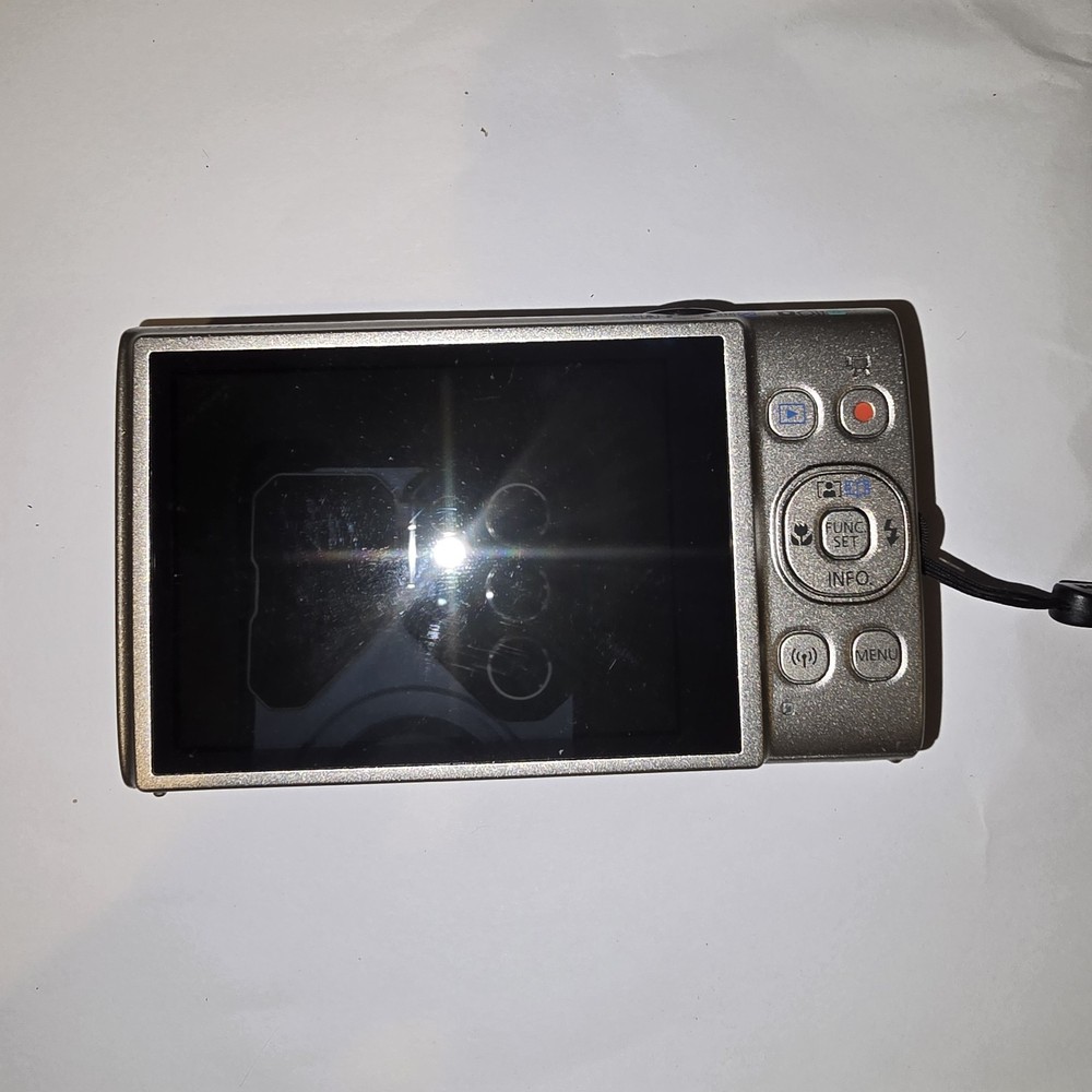 Silver Canon PowerShot ELPH 360 HS Compact Digital Camera (Tested Working)
