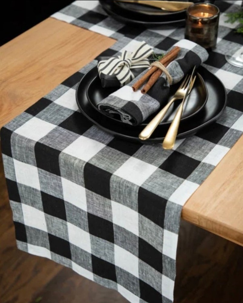 Rustic Charm: Buffalo Plaid Table Runner - 14x108 Inches