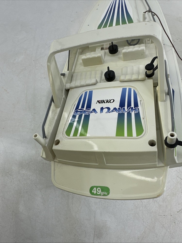 RARE Vintage Nikko Seahawk RC Boat With Controller