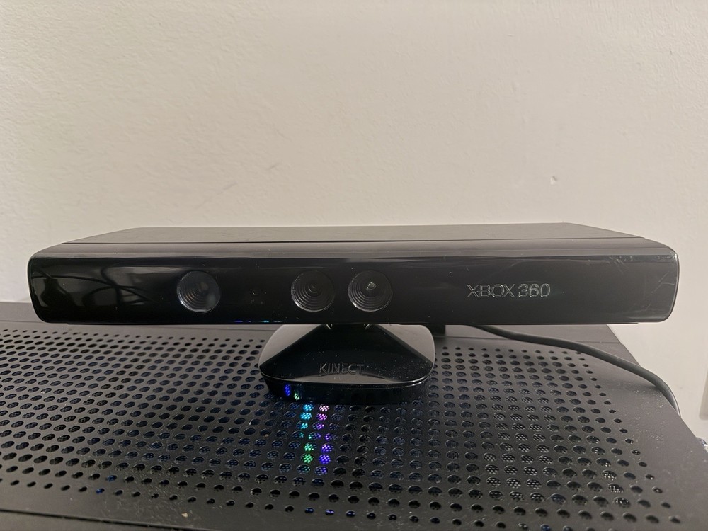 Microsoft Xbox 360 Kinect Motion Sensor Camera, USB Wired, Glossy Black