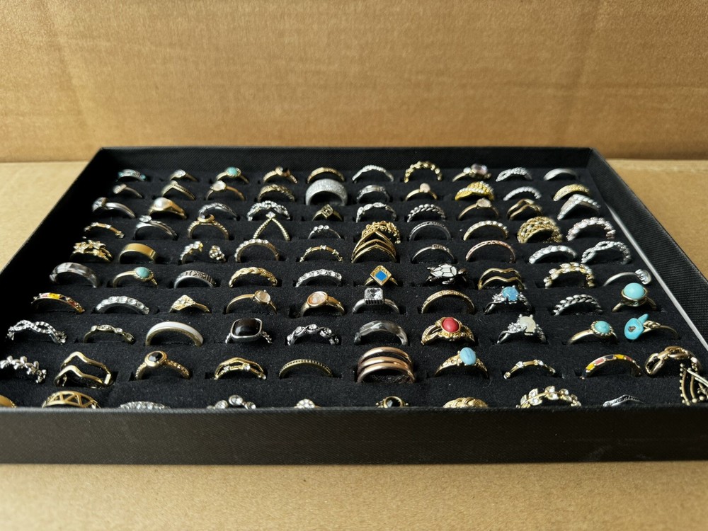 Bulk Lot Wholesale Rings (30 pcs)