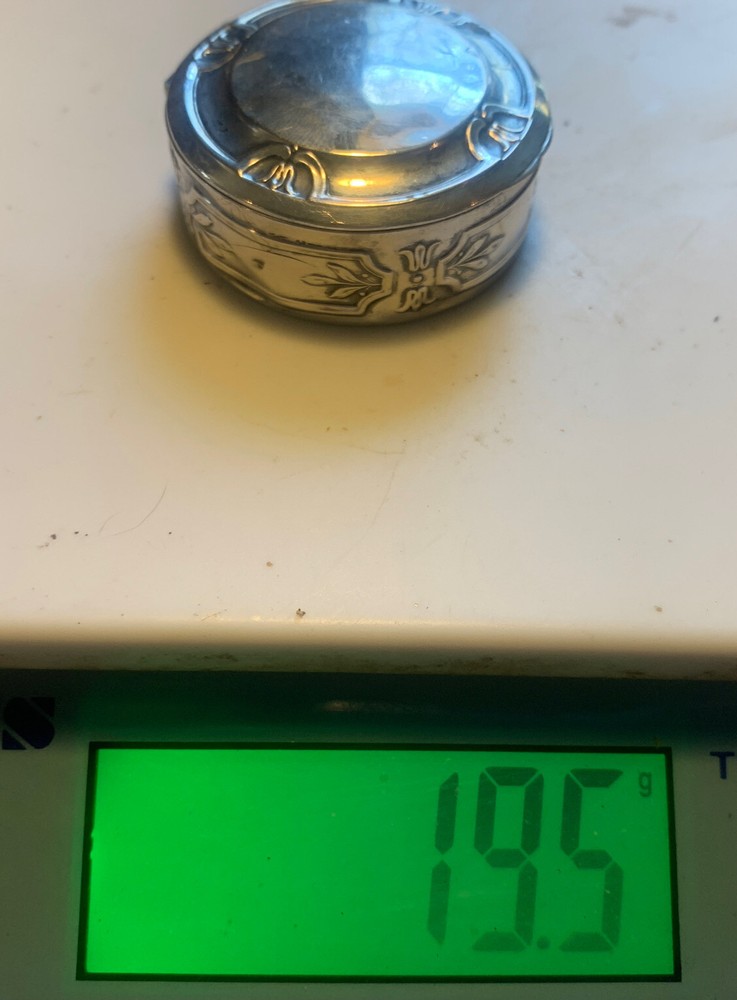 Vintage Solid 800 Silver Hinged Trinket Pill Box Gilt Gold Interior 20gm *READ*