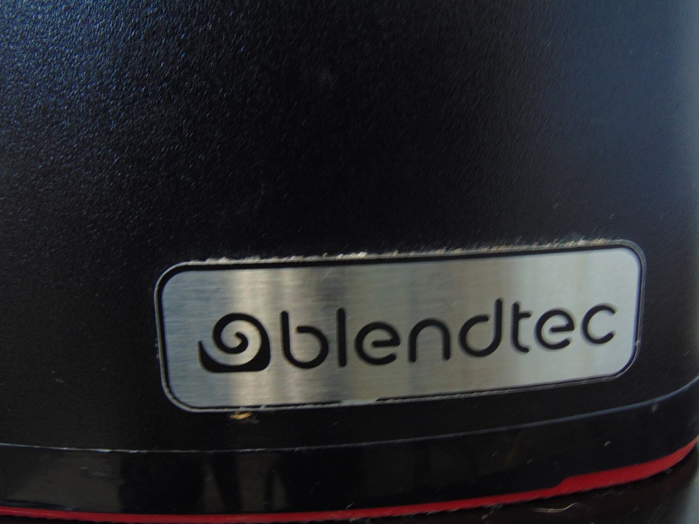 Blendtec Professional 800 Black CQB1 Commerical Blender