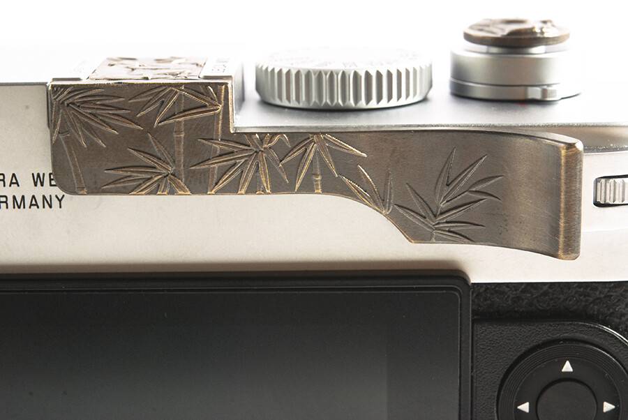New Brass Hand Grip In Embossed Pattern For Leica M10