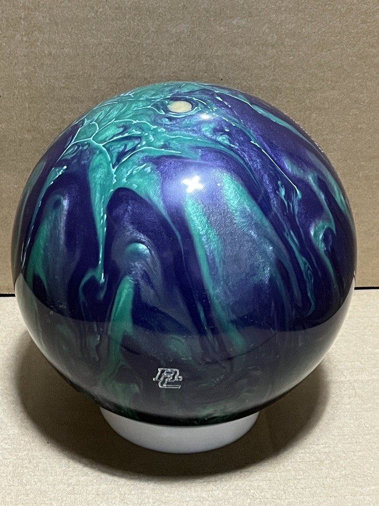Track Machine 15 lb Bowling Ball New in Original Box Made in 2006