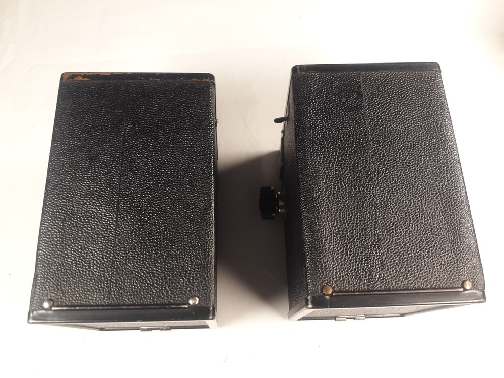 2 Agfa Ansco B2 Cadet Medium Format Box Camera
