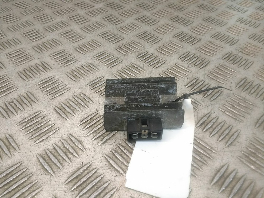 2004 PIAGGIO SKIPPER 125  RECTIFIER REGULATOR