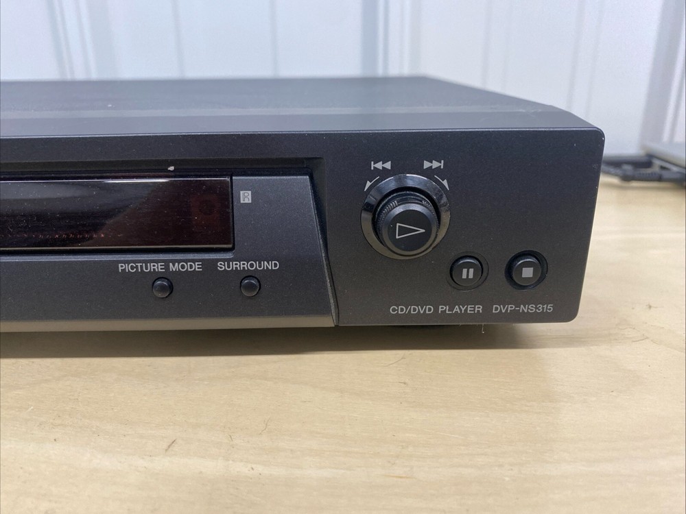 Sony DVD Player Combo DVP-NS315
