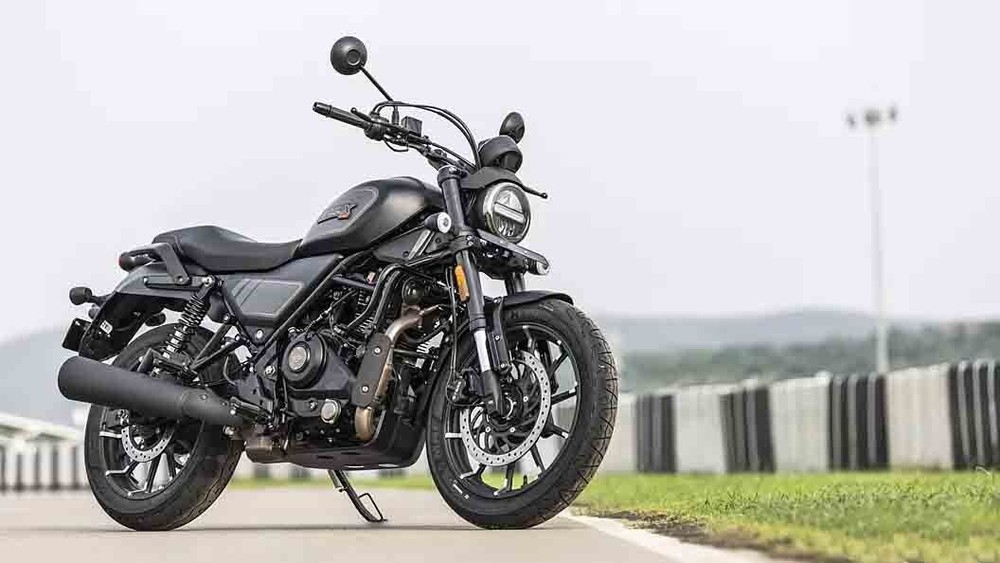 Black "Saddle Stay Fit For Harley Davidson 440x"