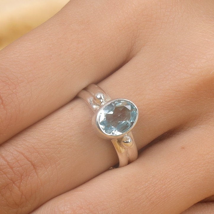 Solid 925 Sterling Silver Natural Aquamarine Oval Gemstone Boho Handmade Ring