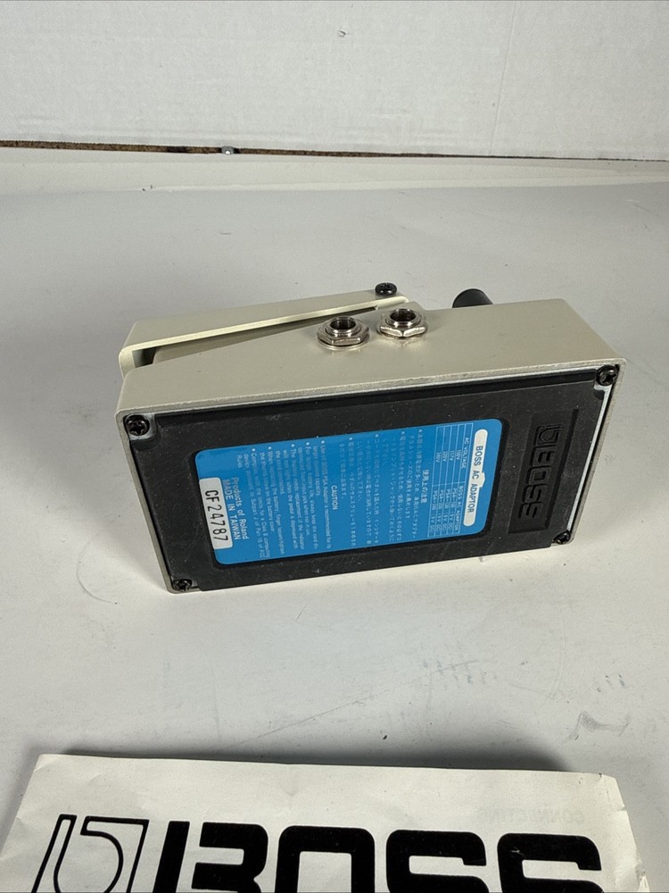 Boss (DD-3) Digital Delay Guitar Effect Pedal Tested Working w/ manual