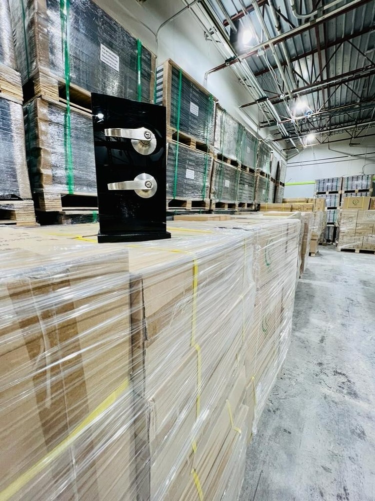 Privacy Locks / Hardware / Brushed Nickel