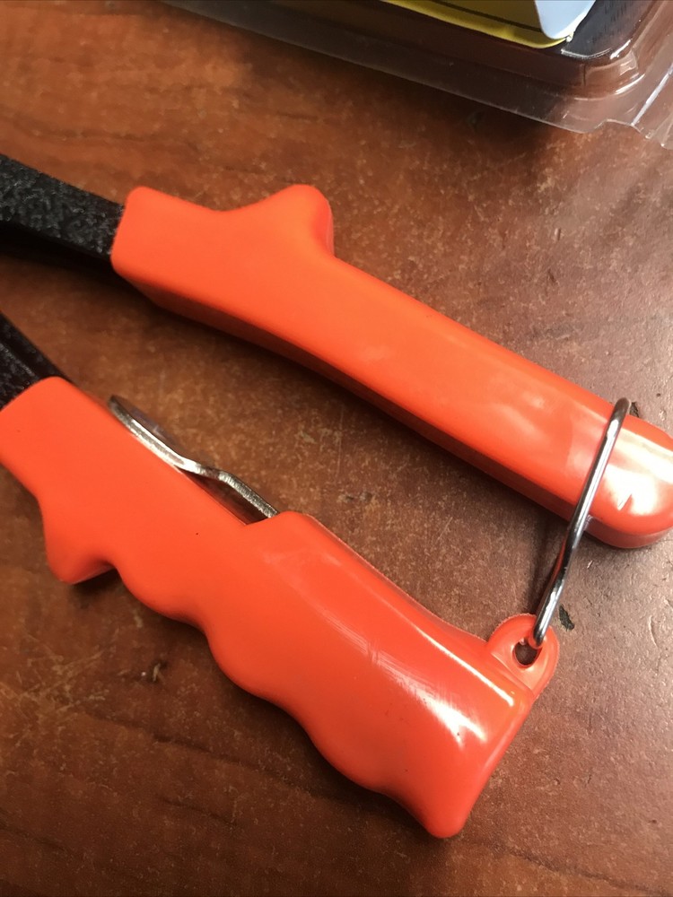 New Genuine Arrow E-Z Pull Rivet Tool with Rivets ~ Model RH200 With Rivet Set