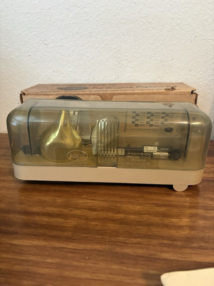 OHAUS 10:10 Precision Reloading Beam Scale in Original Box