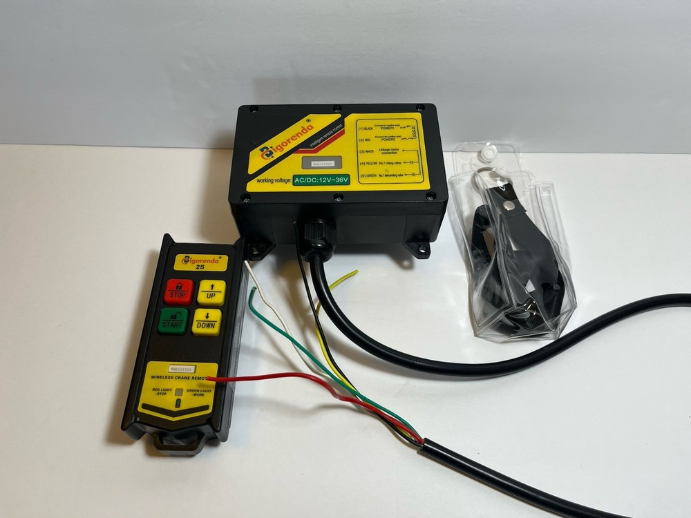 Bigorenda Wireless Crane Remote Control 12-36V, 656FT Wireless Control