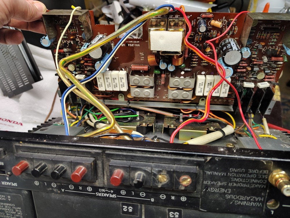 Mitsubishi DA-A15DC power amplifier