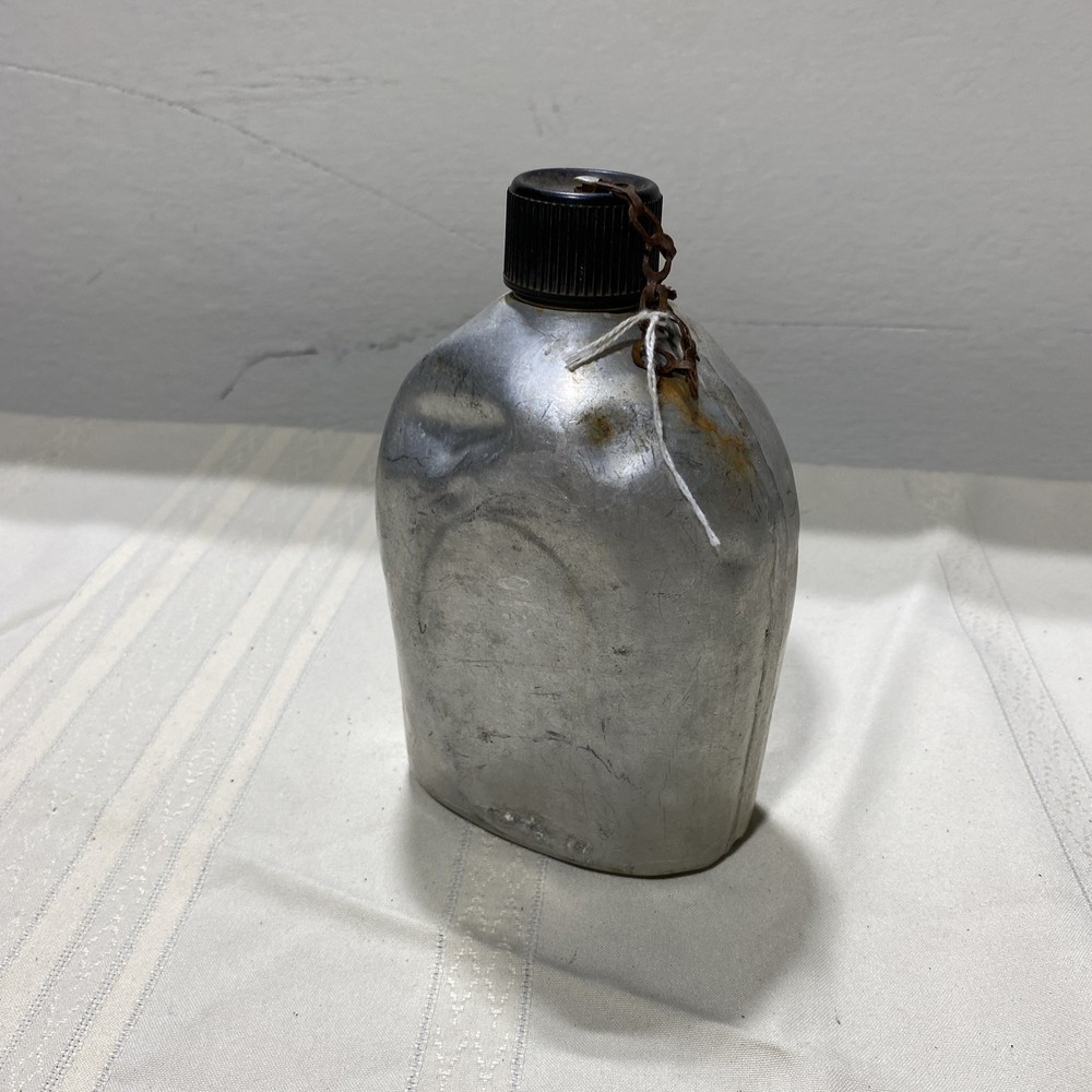 US WW2 Style Canteen, Used