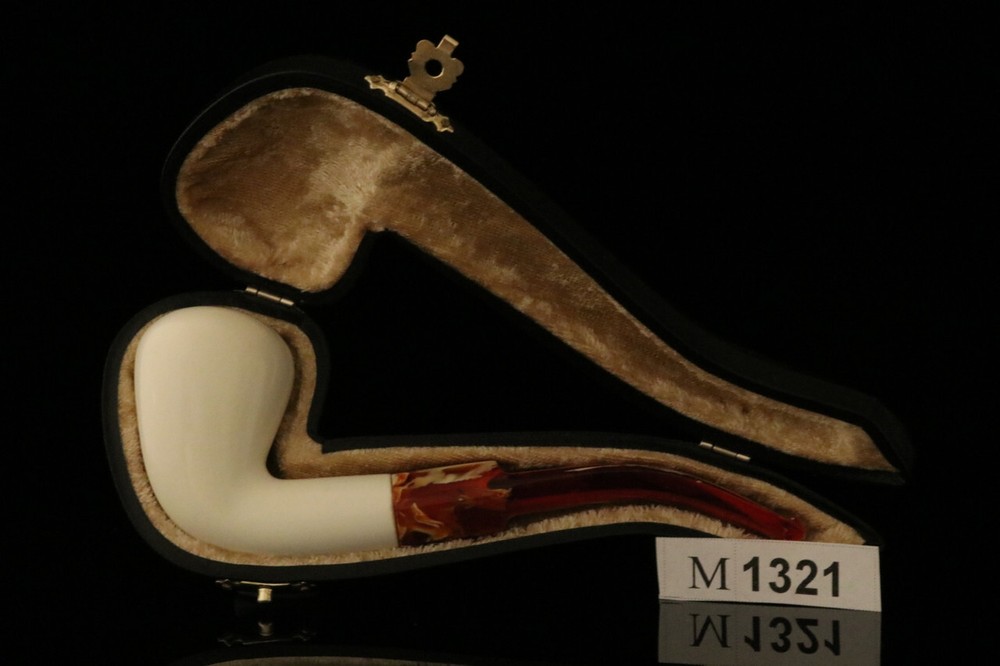 Pear Block Meerschaum Pipe with fitted case M1321