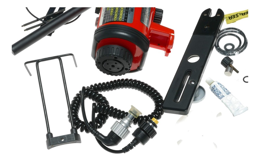 Nikon Nikonos Speedlight SB - 103 Underwater Strobe Flash