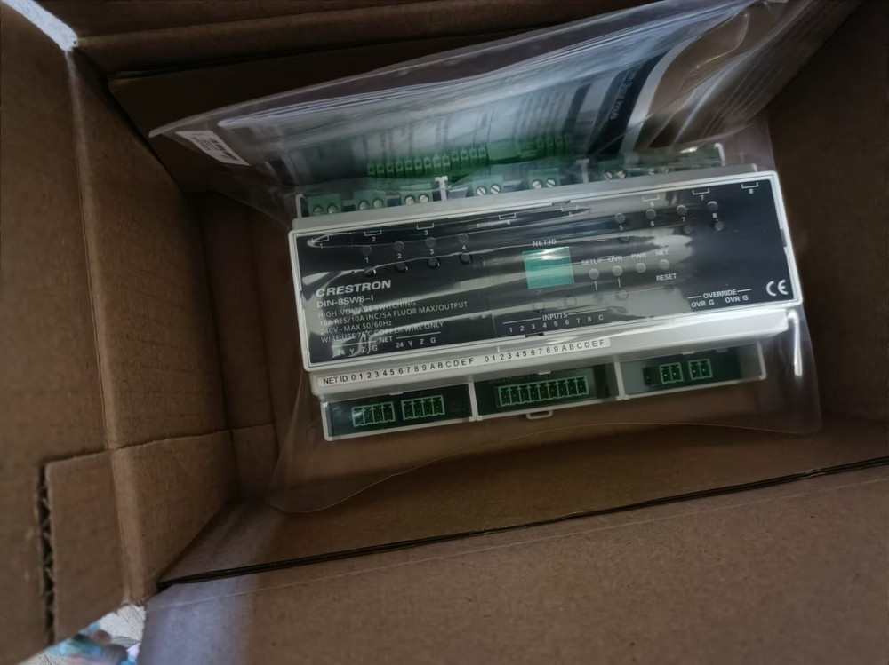 Crestron DIN-8SW8-I 6503776 DIN Rail High-Voltage Switch with Digital Inputs