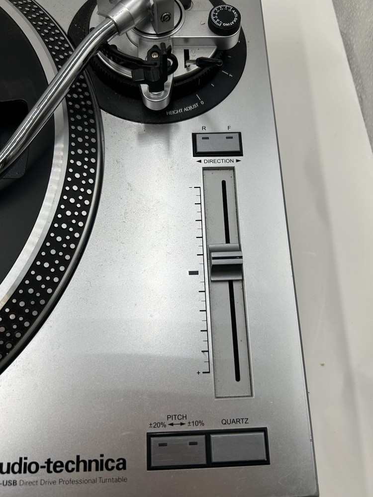 Audio-Technica AT-LP120-USB Direct Drive Turntable USB Silver Black