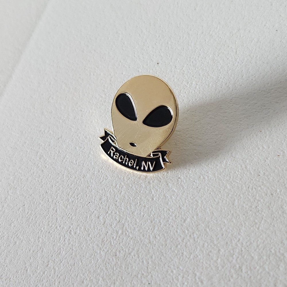 Rachel NV Nevada Alien Lapel Hat Pin
