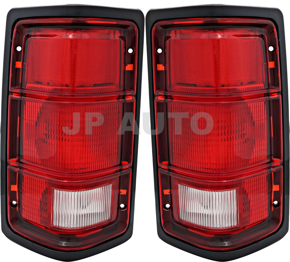 For 1987-1996 Dodge Dakota Tail Light Set Driver and Passenger Side