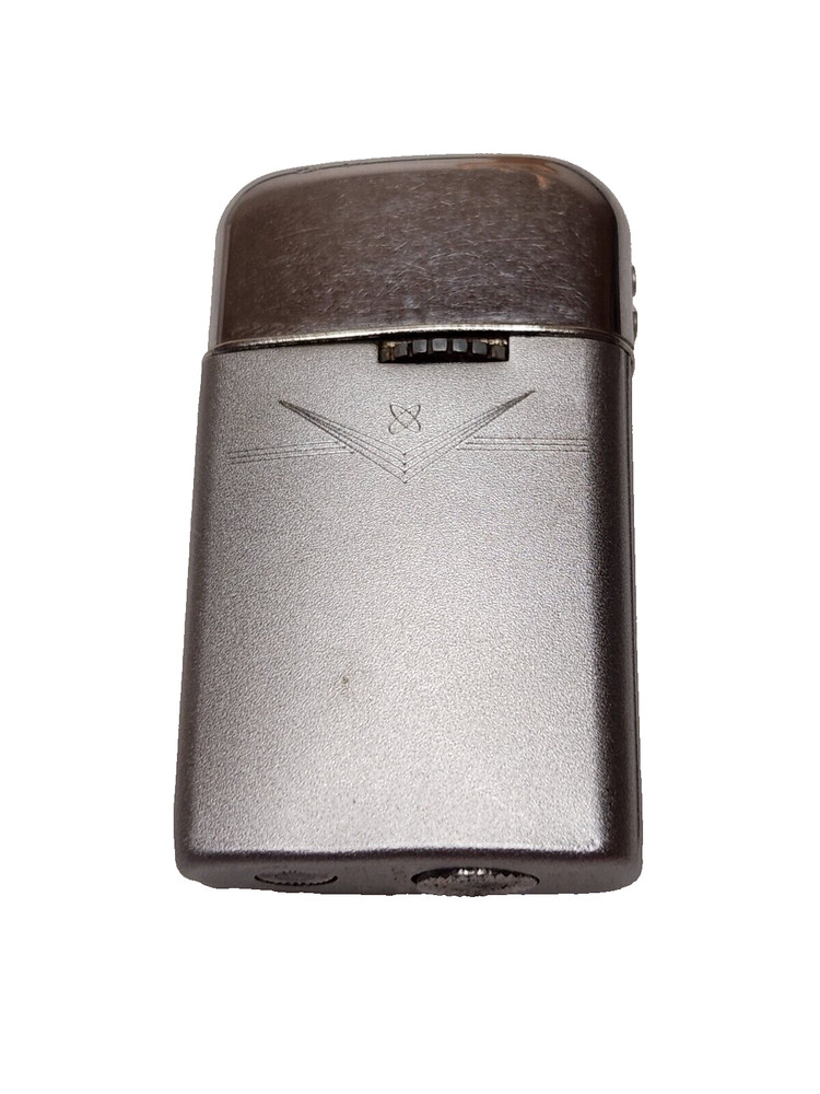 Vintage RONSON ATOMIC VARAFLAME WINDLITE LIGHTER