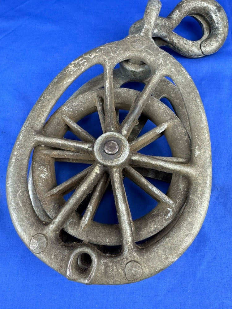 Antique Pulley w/ Grapple Hoist Hook, Split Hook ~ Working Properly! No Damage