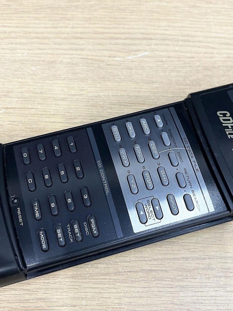 Pioneer CD player remote control CU-PD074