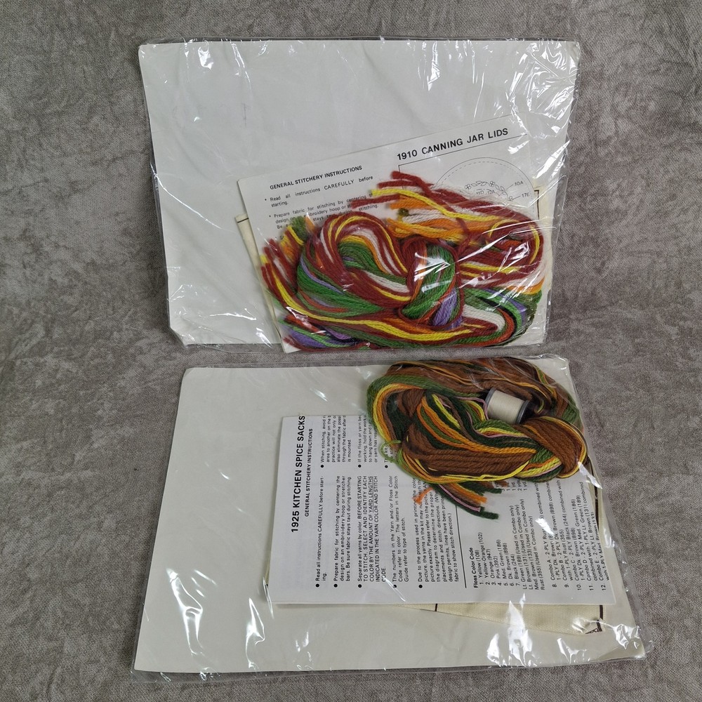 2 Kit Crewel Embroidery Creative Circle Jar Lid Covers & Kitchen Spice Sacks, PG