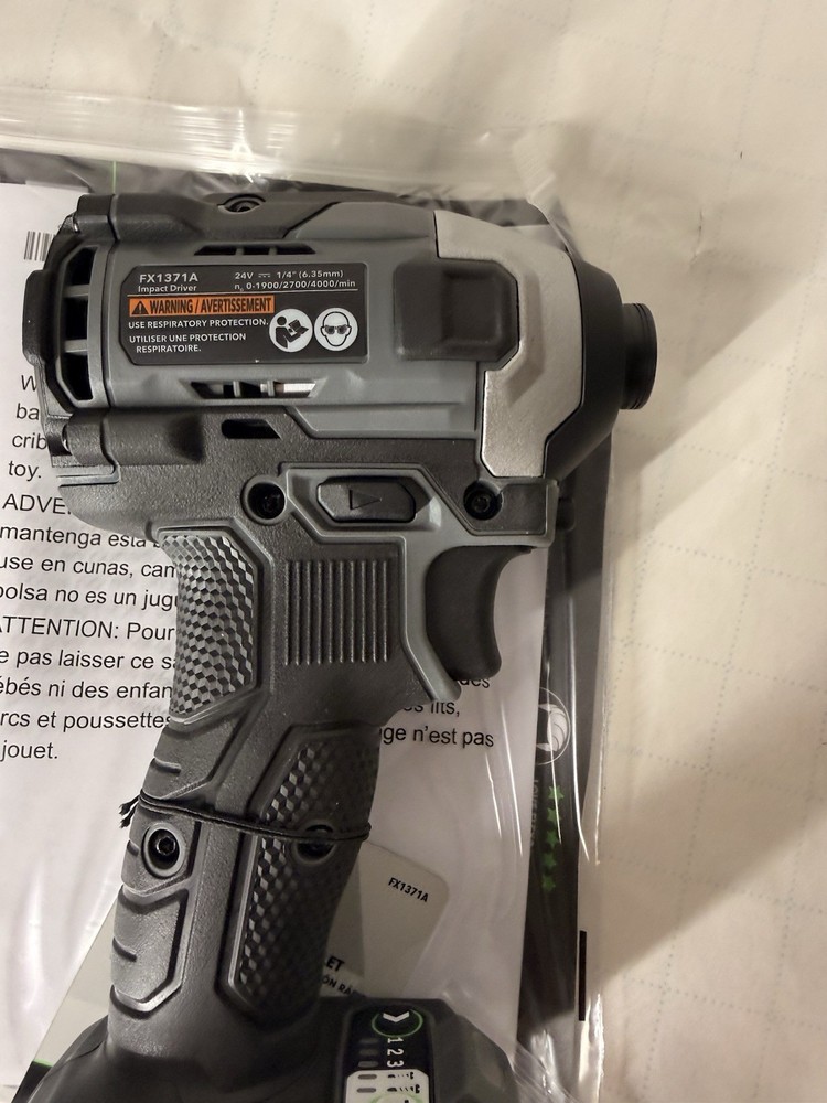 Flex FX1371A Quick Eject Hex Impact Driver 24V 1/4-in WITH CASE