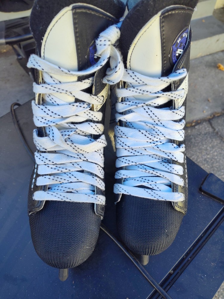 Koho Ice Skates 2220