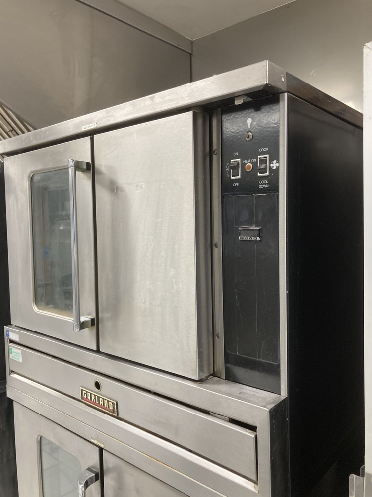 Garland double oven