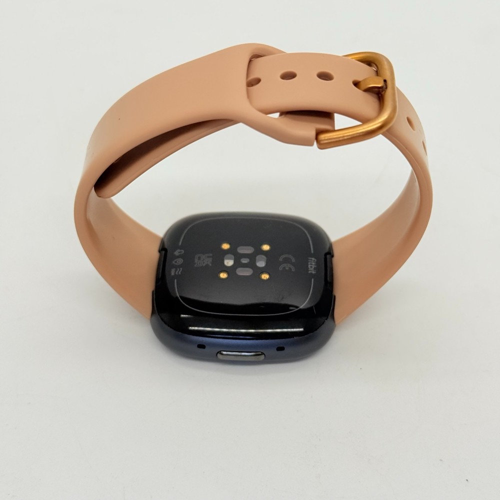 Fitbit Versa 4 Fitness Smartwatch - Graphite [DP162]