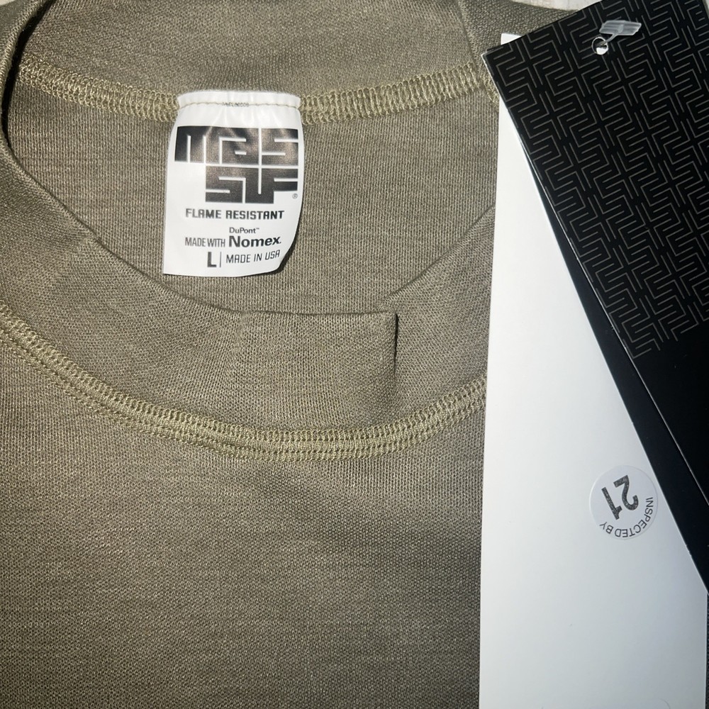 MASSIF FLAME RESISTANT HOT JOHNS CREW Size Large
