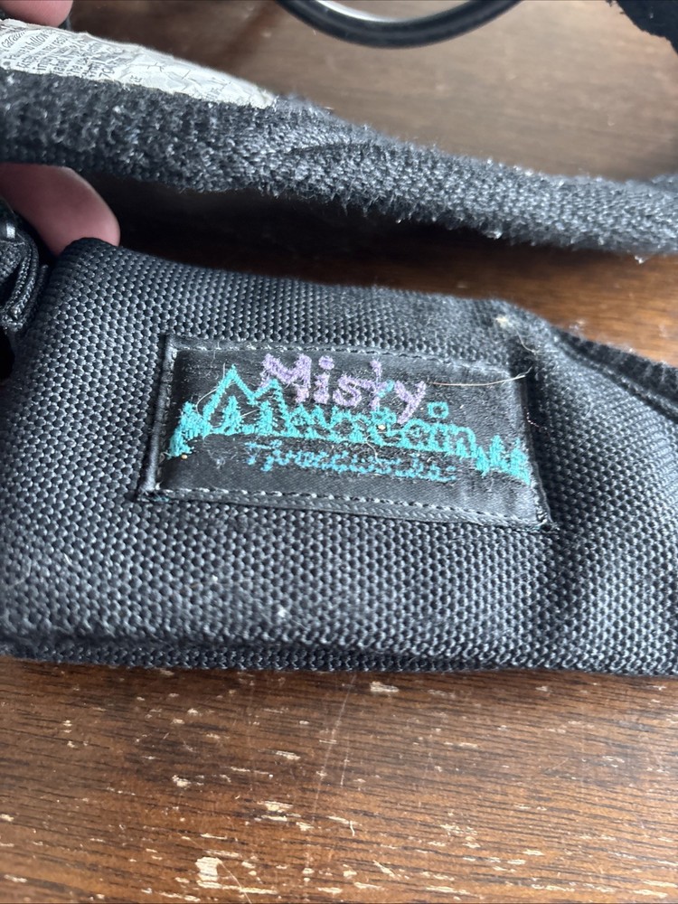 Misty Mountain Threadworks Climbing Harness Size Small