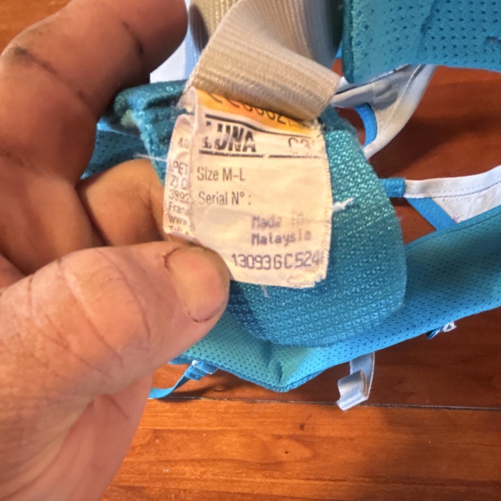 Petzl Luna Climbing Harness Blue Size M-L Model