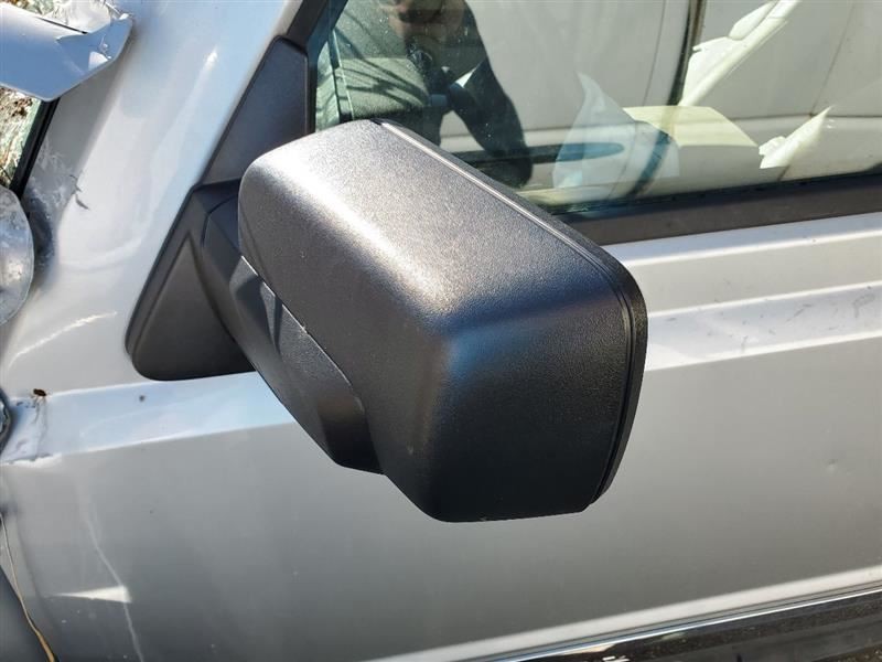 Control Module 4x2 OEM 2006 2007 2008 Jeep Commander